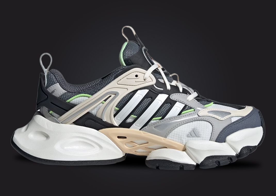 ★送料・関税込★adidas★Vento XLG Deluxe Sneakers★22-30cm★ Adidas Vento XLG Runner Deluxe Unisex Running Shoes Grey