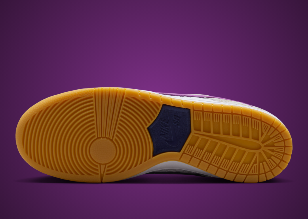 Rayssa Leal x Nike SB Dunk Low Outsole