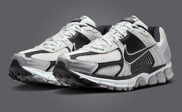 The Nike Zoom Vomero 5 Metallic Silver Black Releases Holiday 2024