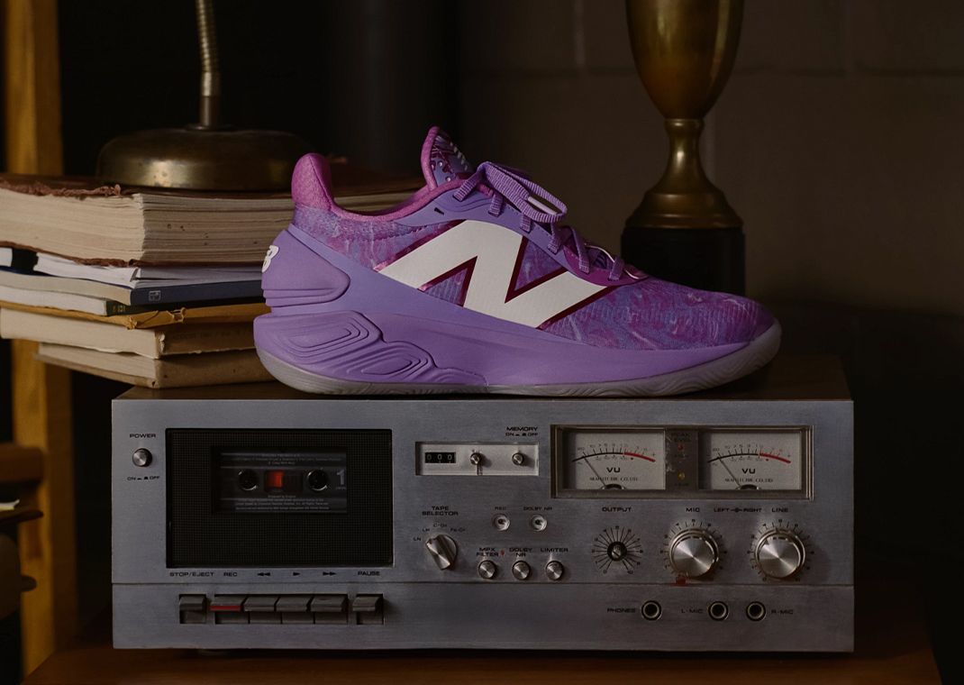New Balance Two WXY v5 Passion Fruit