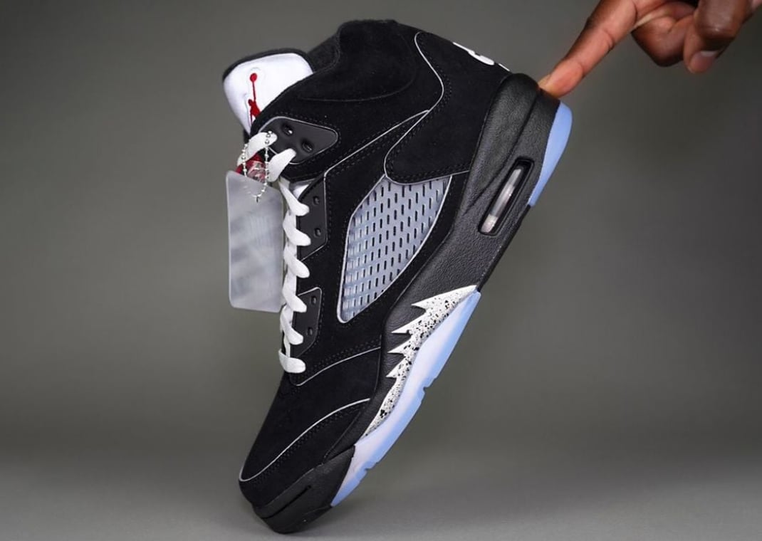 Air Jordan 5 Retro OG Black Metallic Reimagined