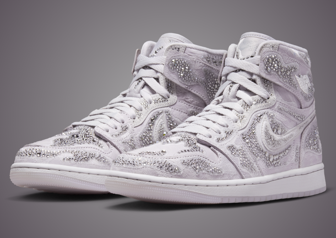 Swarovski x Air Jordan 1 Retro High Vast Grey (W) Release Date - Angle