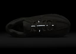 Nike Zoom Vomero 5 Light Orewood Brown Top 3M