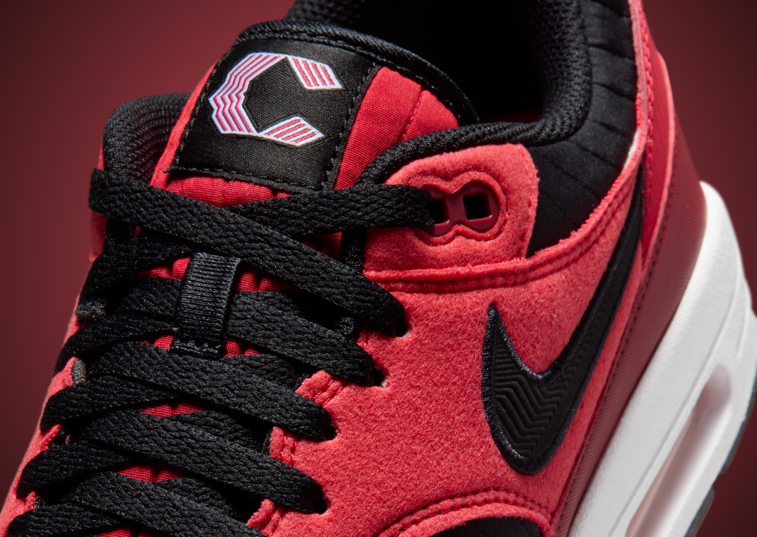 Nike Air Max 1 Reds City Connect Detail