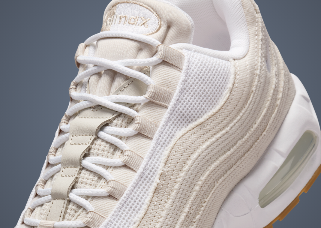 Levi’s x Nike Air Max 95 OG Light Orewood Brown Detail