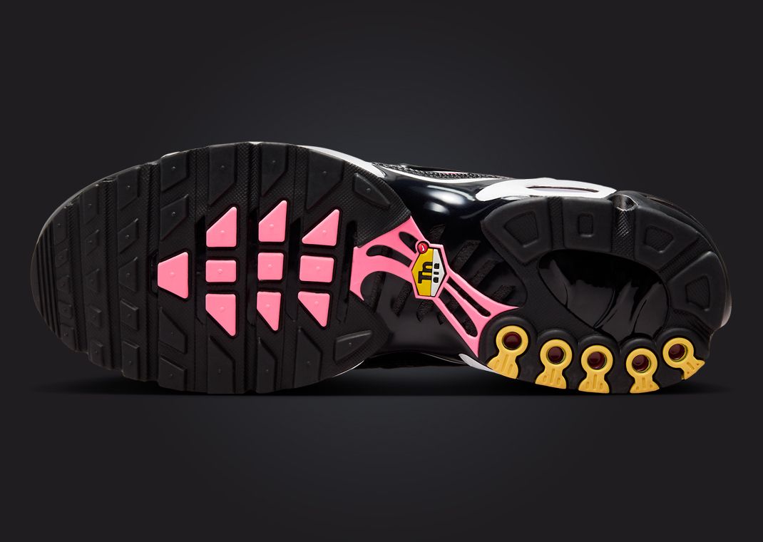Nike Air Max Plus Sunset Pulse Pink Foam Outsole