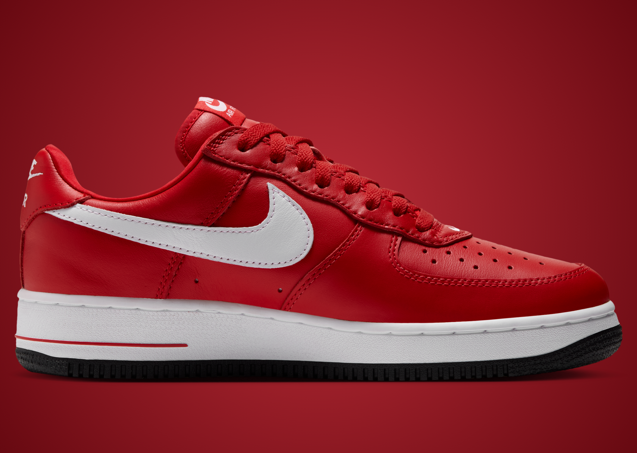 Victor Victor x Nike Air Force 1 Low '01 University Red - Medial