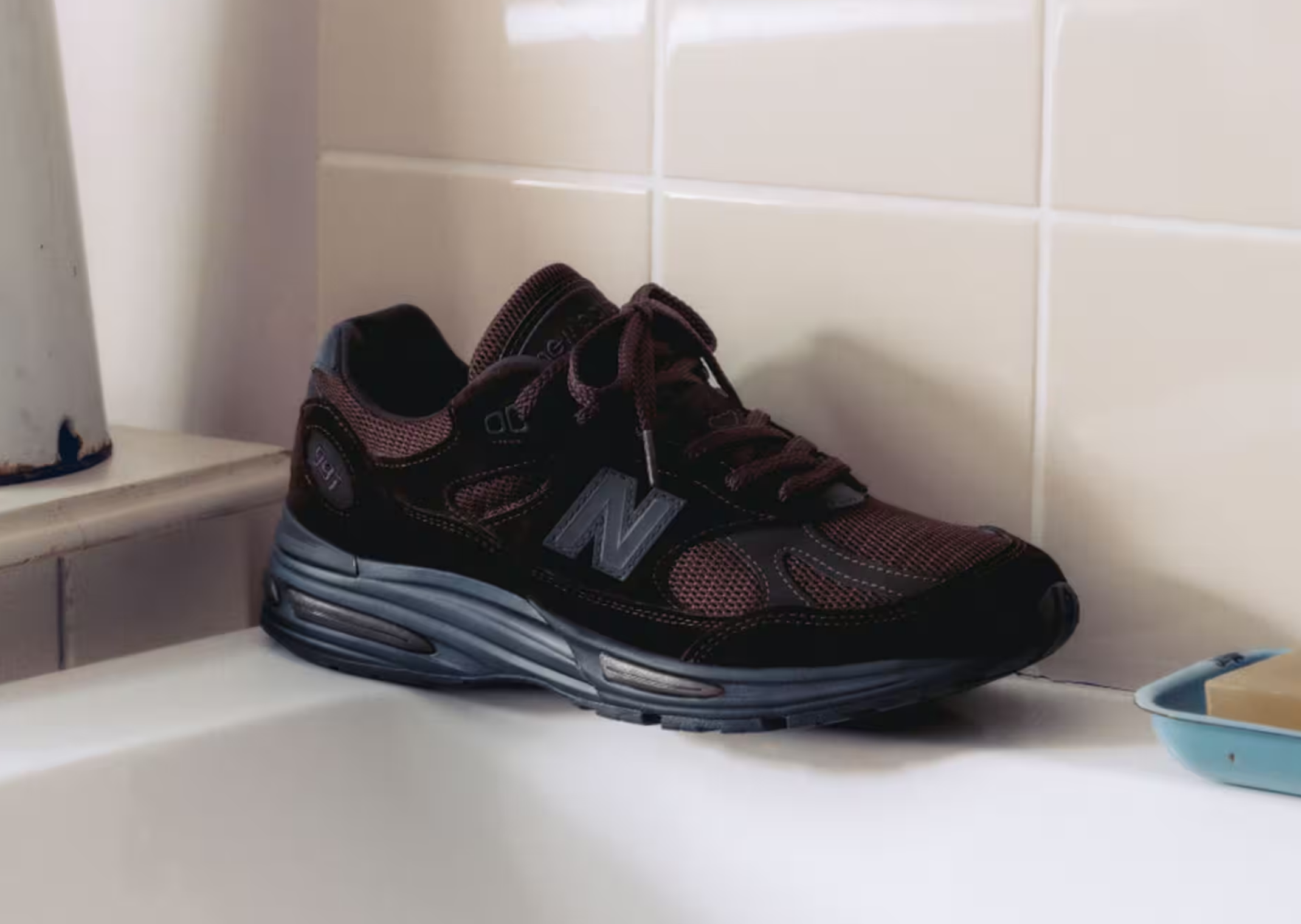 New Balance Made in UK 991v2 Brown