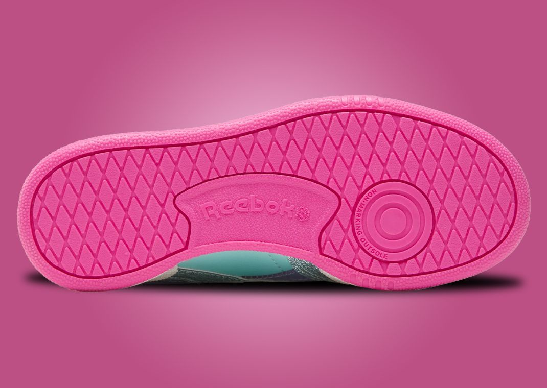 Gabby’s Dollhouse x Reebok Classic Leather Step N' Flash 2.0 (PS) Outsole
