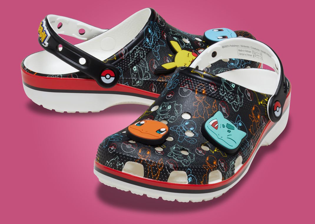 Pokémon x Crocs Classic Clog Starter Pokémon Angle