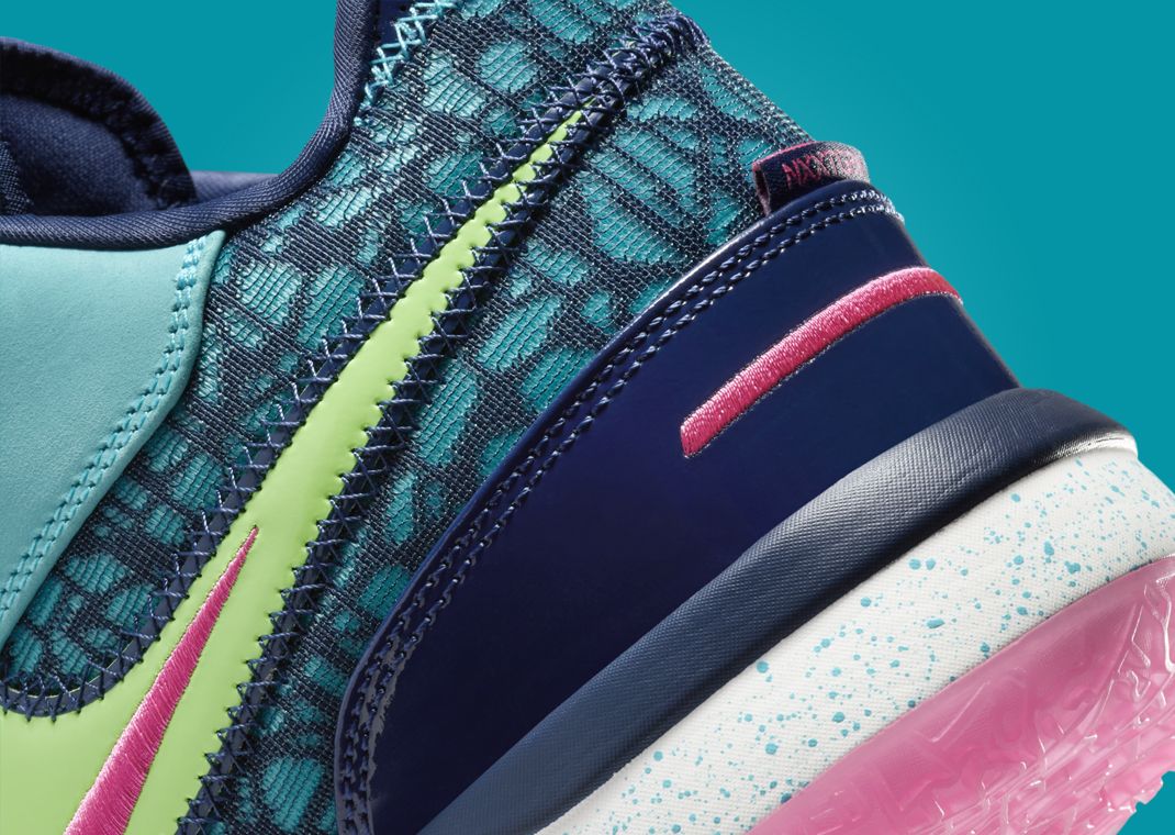 Nike LeBron NXXT Gen AMPD South Beach Heel