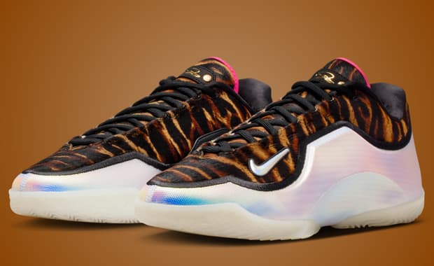 Nike LeBron 23 Heat Wave