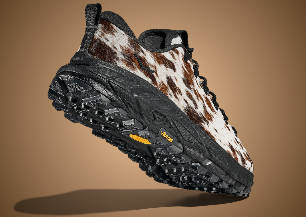 Hoka Tor Summit+ Cowprint Black - Angle