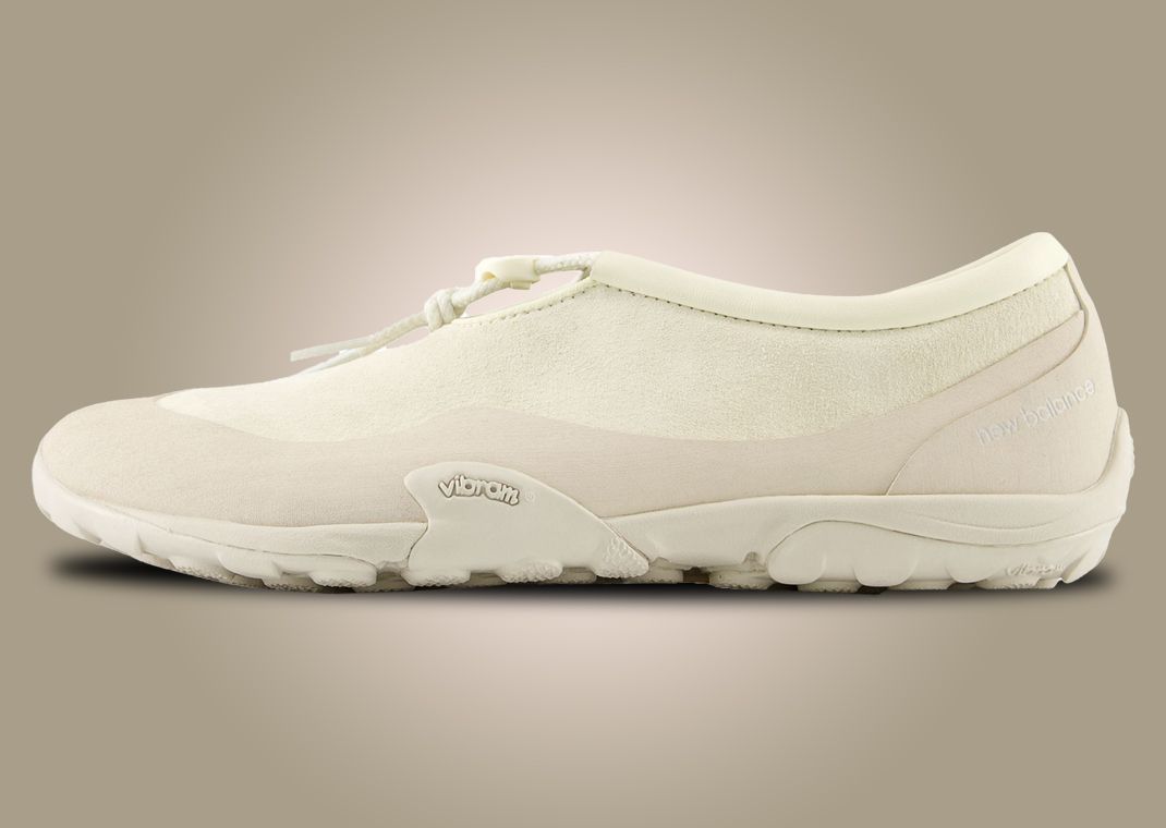 New Balance Tokyo Design Studio MT10T Cream Lateral