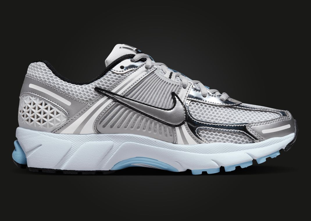 Nike Zoom Vomero 5 Metallic Platinum Blue Tint (W) Medial