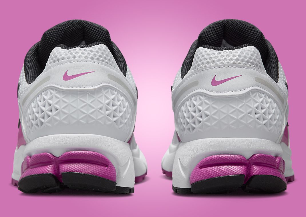 Nike Zoom Vomero 5 White Hot Fuchsia (W) Heel