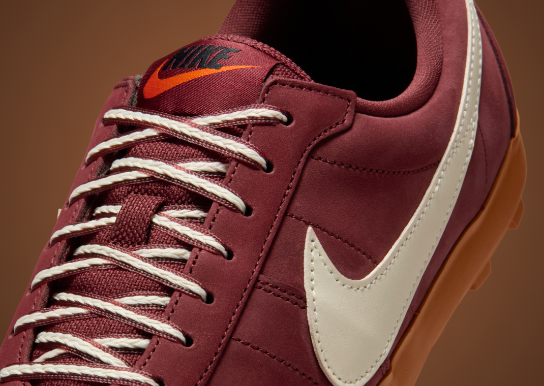 Nike Astrograbber Dark Team Red - Detail