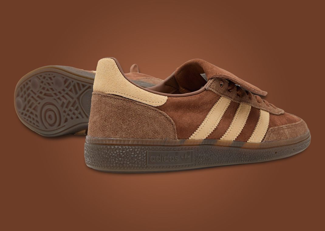size x adidas Handball Spezial LT Brown Heel Angle