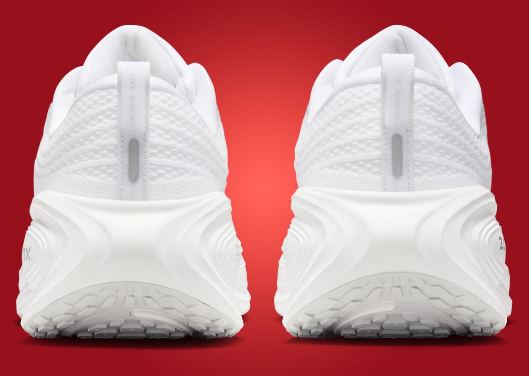 Nike Vomero Plus White Heel