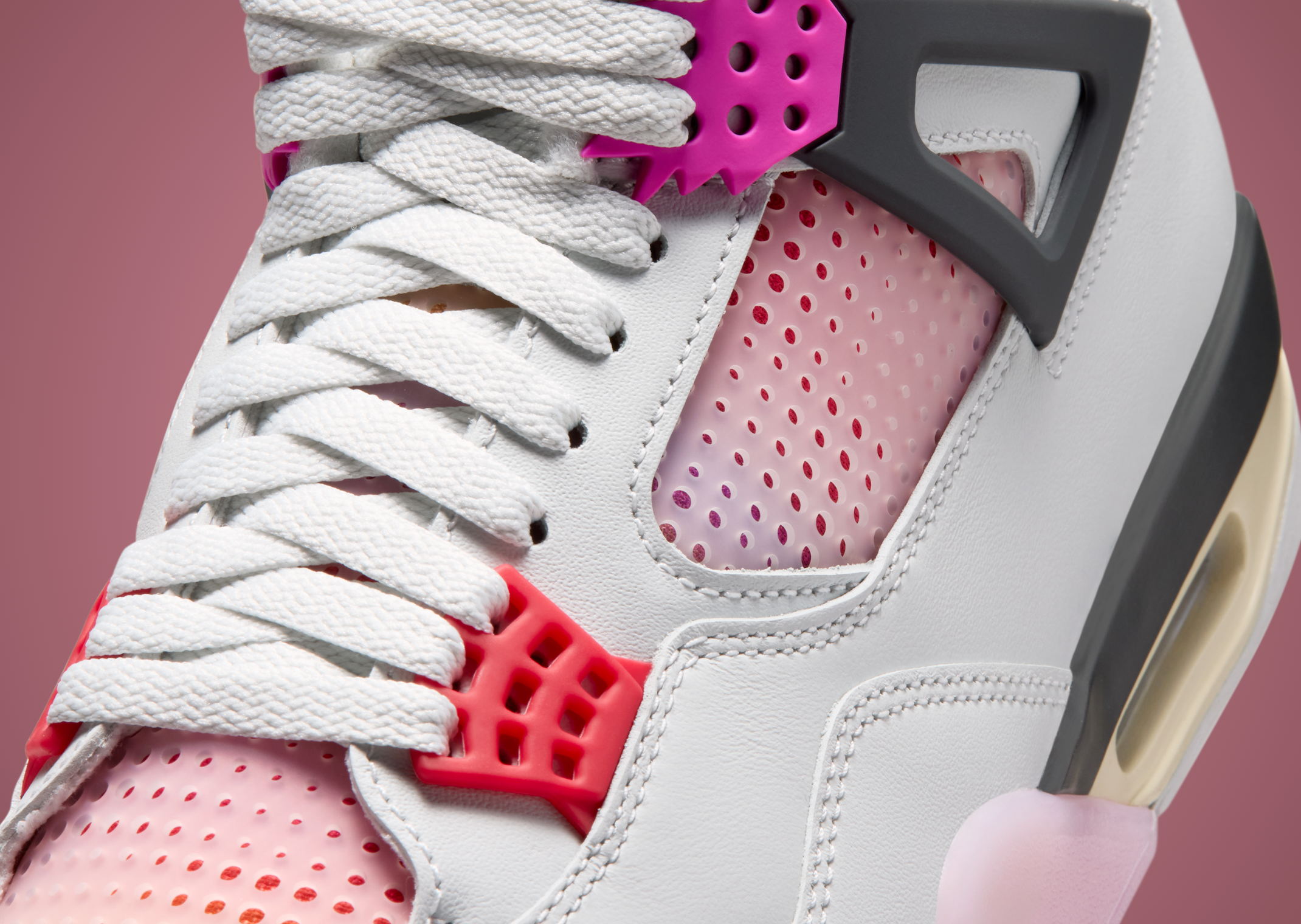 Air Jordan 4 Retro Comic - Detail
