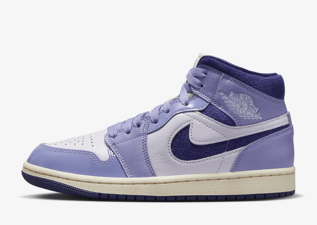 Air Jordan 1 Mid SE Sky J Light Purple (W)