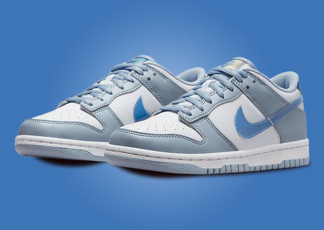 Nike Dunk Low Hologram Blue Whisper (GS)