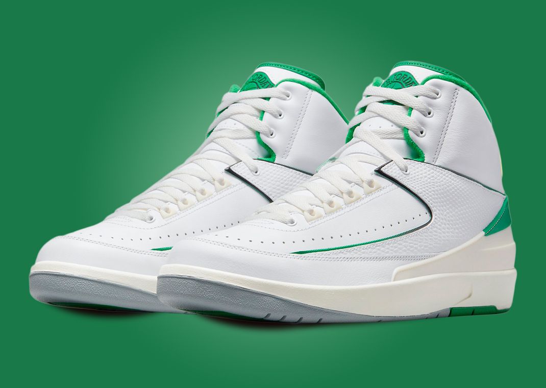 Air Jordan 2 Retro Lucky Green