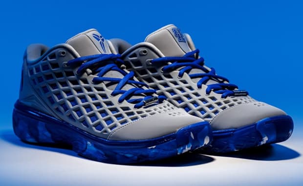 Nike Kobe 3 Low Protro Kentucky PE