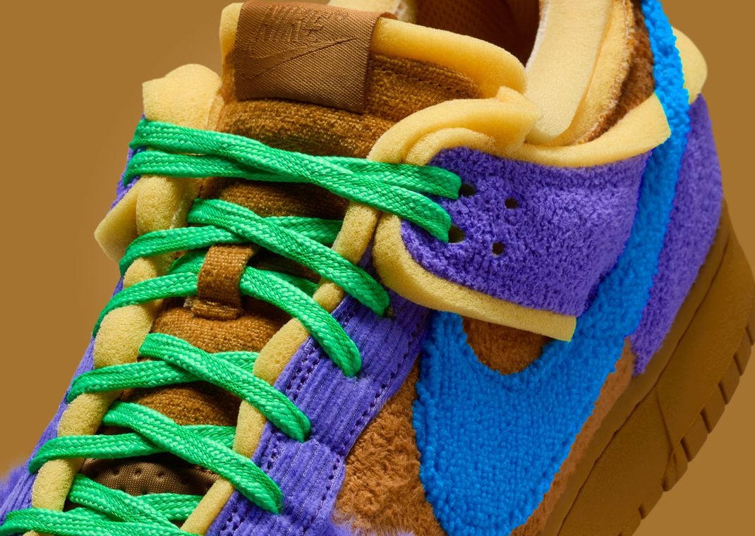 CPFM x Nike Swamp Sponge Dunk Psychic Purple Detail