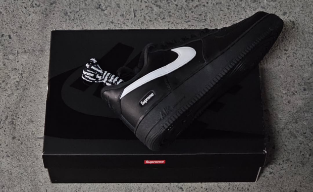 supreme AF1 黒 The Supreme x Nike Air Force 1 Low Black White Releases Fall