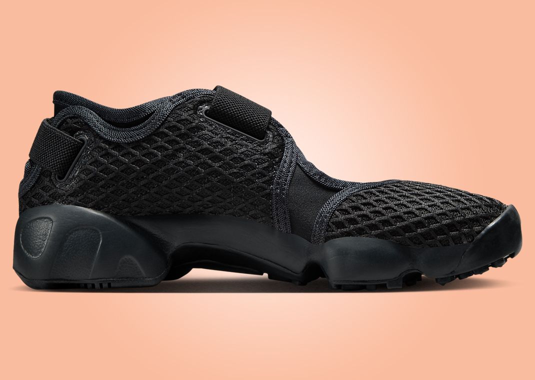 Nike Air Rift Breathe Black (W) Medial