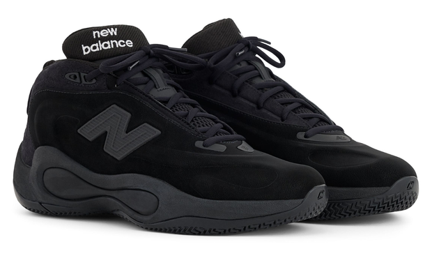 The New Balance P400 is Back in Black