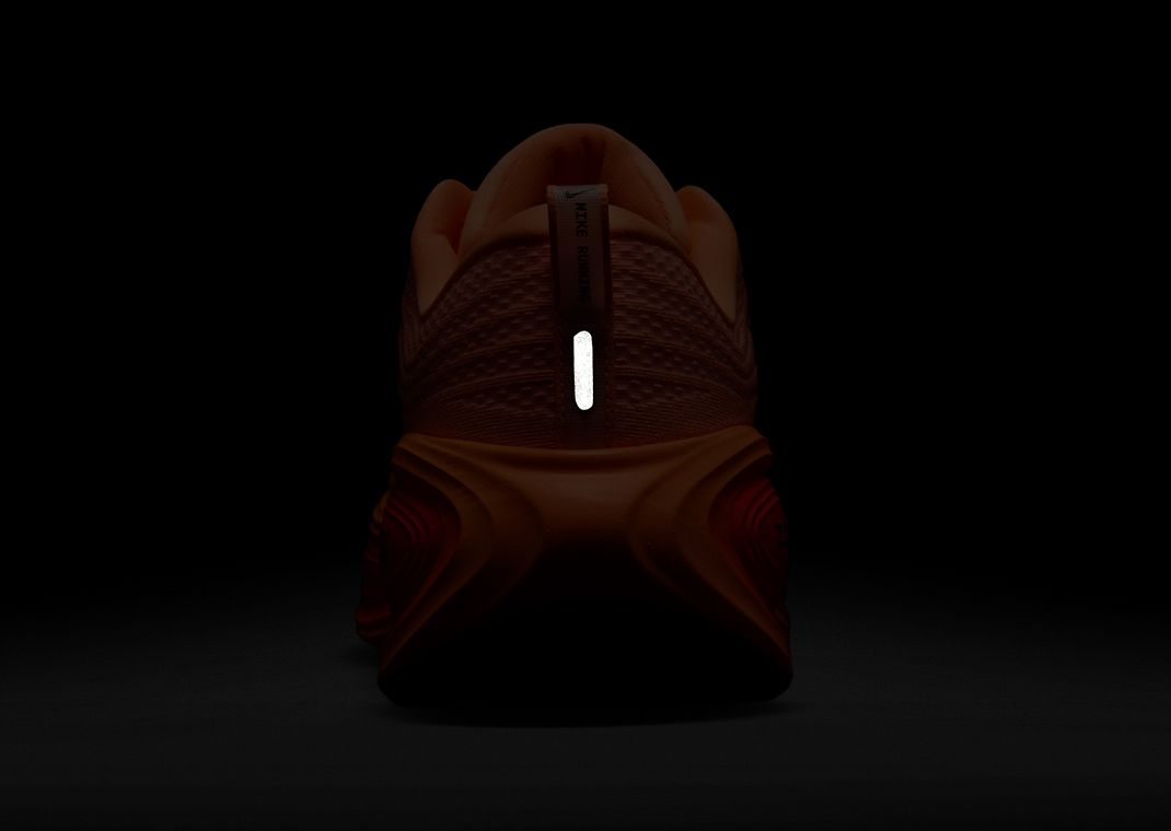 Nike Vomero Plus Orange Pulse Heel 3M