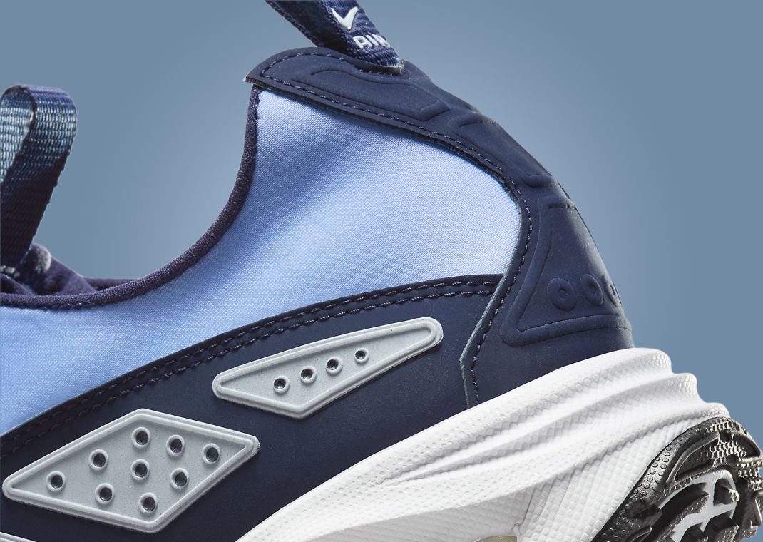 Nike Air Max Sunder Blue Ice (W) Heel Detail
