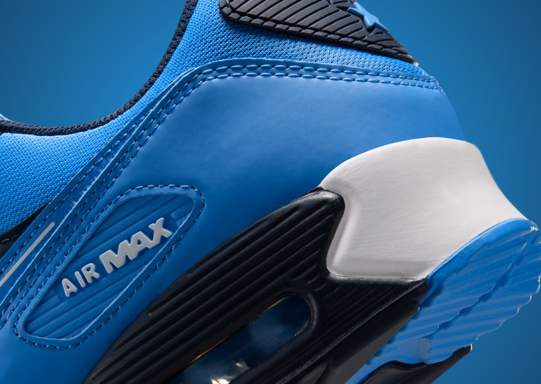 NFL x Nike Air Max 90 Titans - Heel Detail