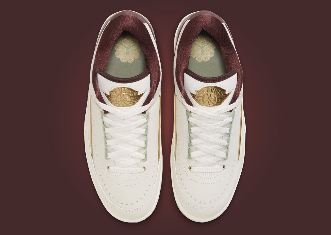 Air Jordan 2 Retro Low Chinese New Year Top