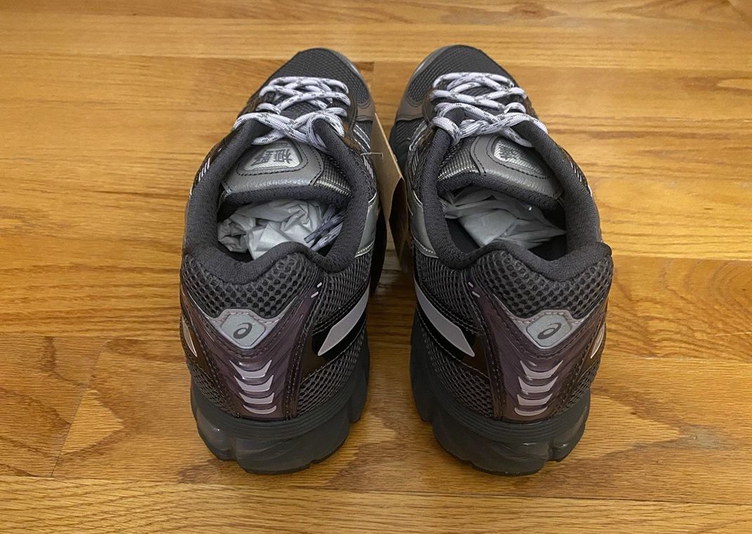 Kith x Asics Gel-Kayano 12.1 Tornado Pure Silver Heel