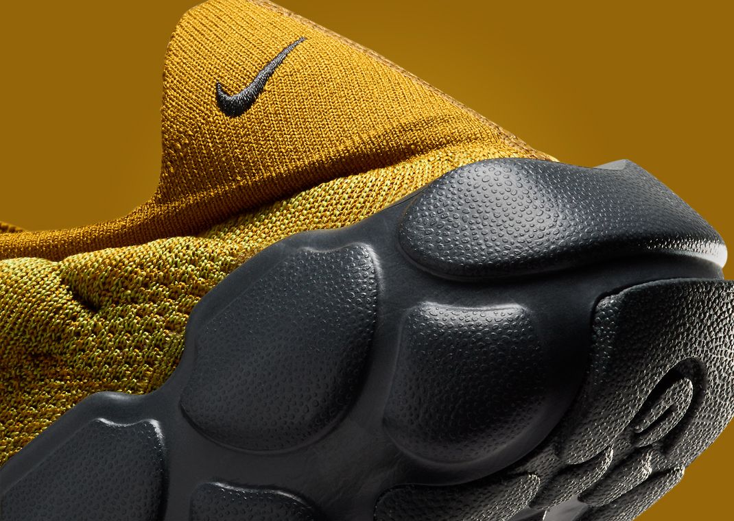 Nike Flyknit Haven Bronzine (W) Heel