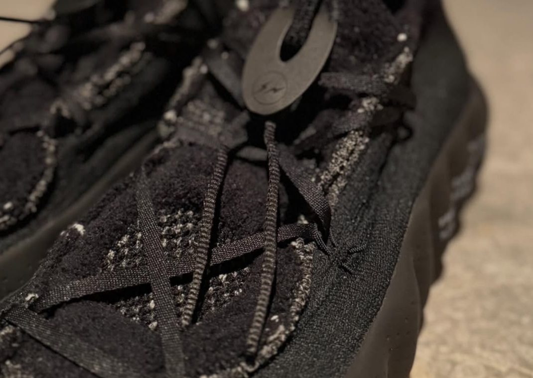 fragment design x Nike Mind 001 Flyknit Black