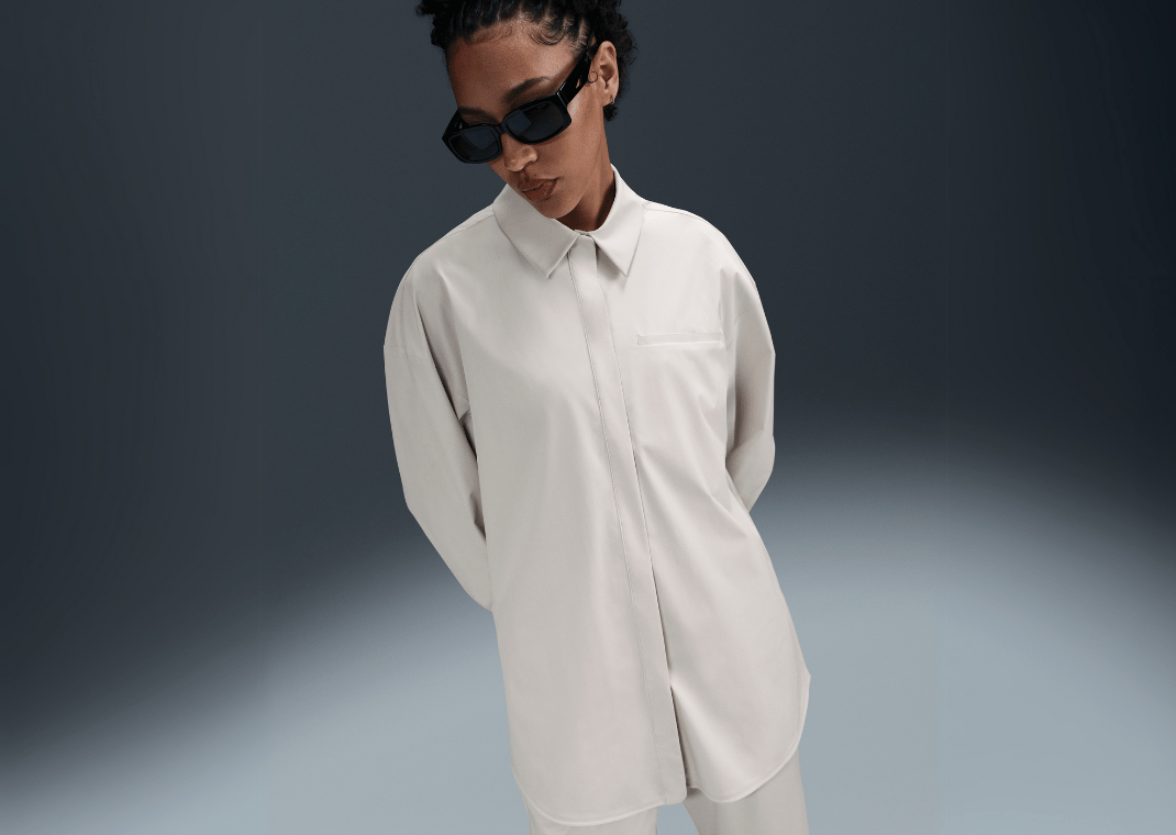 Nike 24.7 PerfectStretch Women's Dri-FIT Oversized Long-Sleeve Shirt Light Orewood Brown