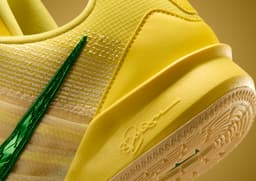Nike Sabrina 3 Oregon Ducks - Heel Detail