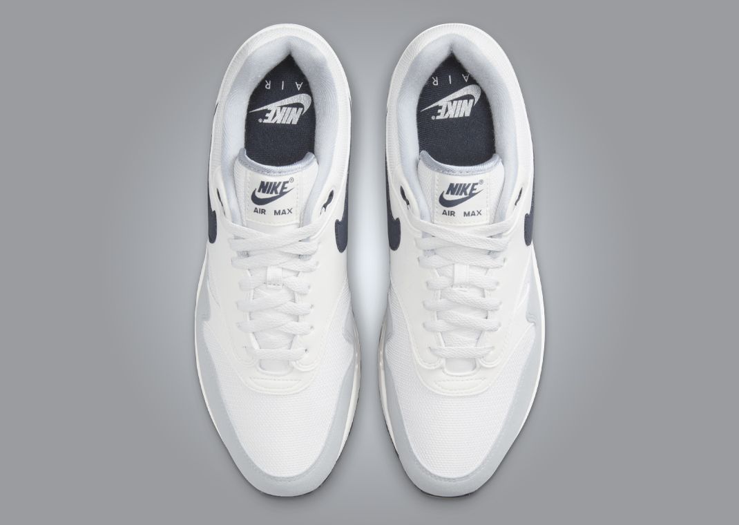 Nike Air Max 1 Platinum Tint Dark Obsidian Top