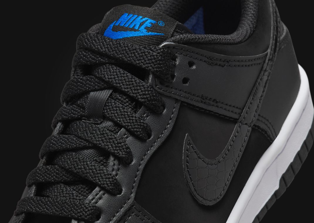 Nike Dunk Low SE Back To School Black (GS) Tongue