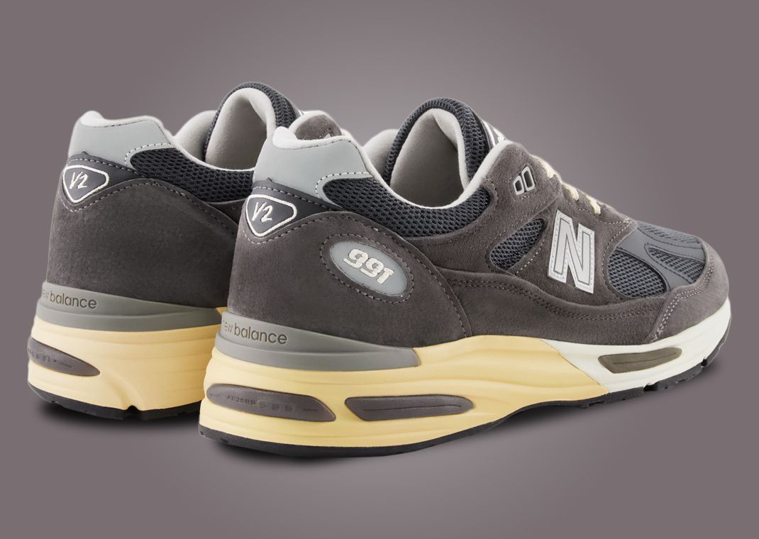 スニーカー New Balance 991v2 Made in UK Dark Gull Grey New Balance Dark Gull Grey Made in UK 991v2 Trainers – Drakes US