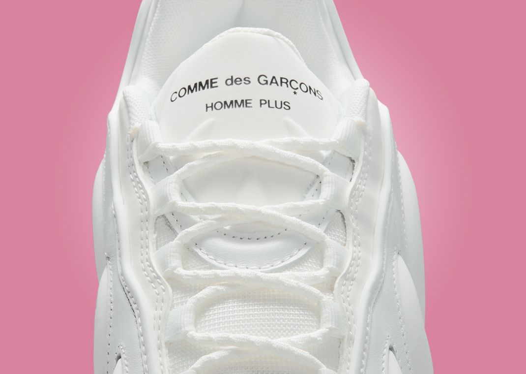 COMME des GARÇONS Homme Plus x Nike Sense 96 SP Summit White Tongue Detail