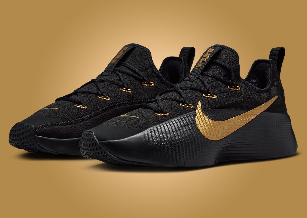 ◆正規品◆NIKE LEBRON TR 1 BLACK LLIC GOLD◆関税込◆人気 The Nike LeBron TR1 is Available Now in Three New Colorways