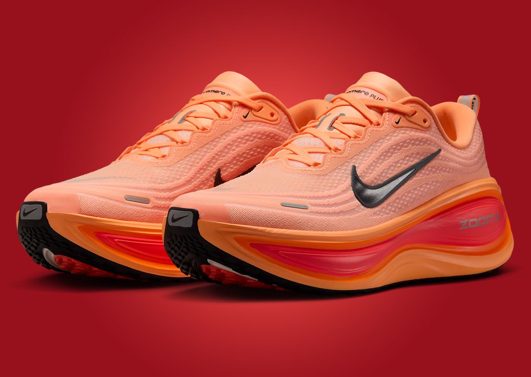 Nike Vomero Plus Orange Pulse Angle