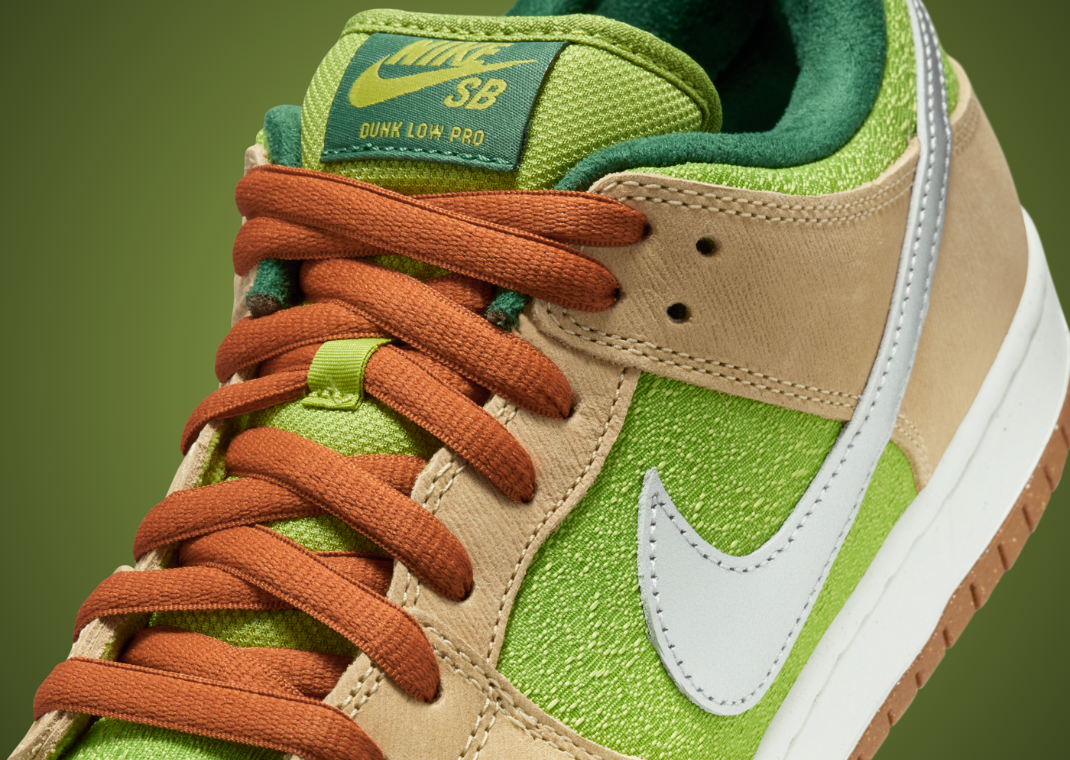 Nike SB Dunk Low WC Escargot Lateral Detail