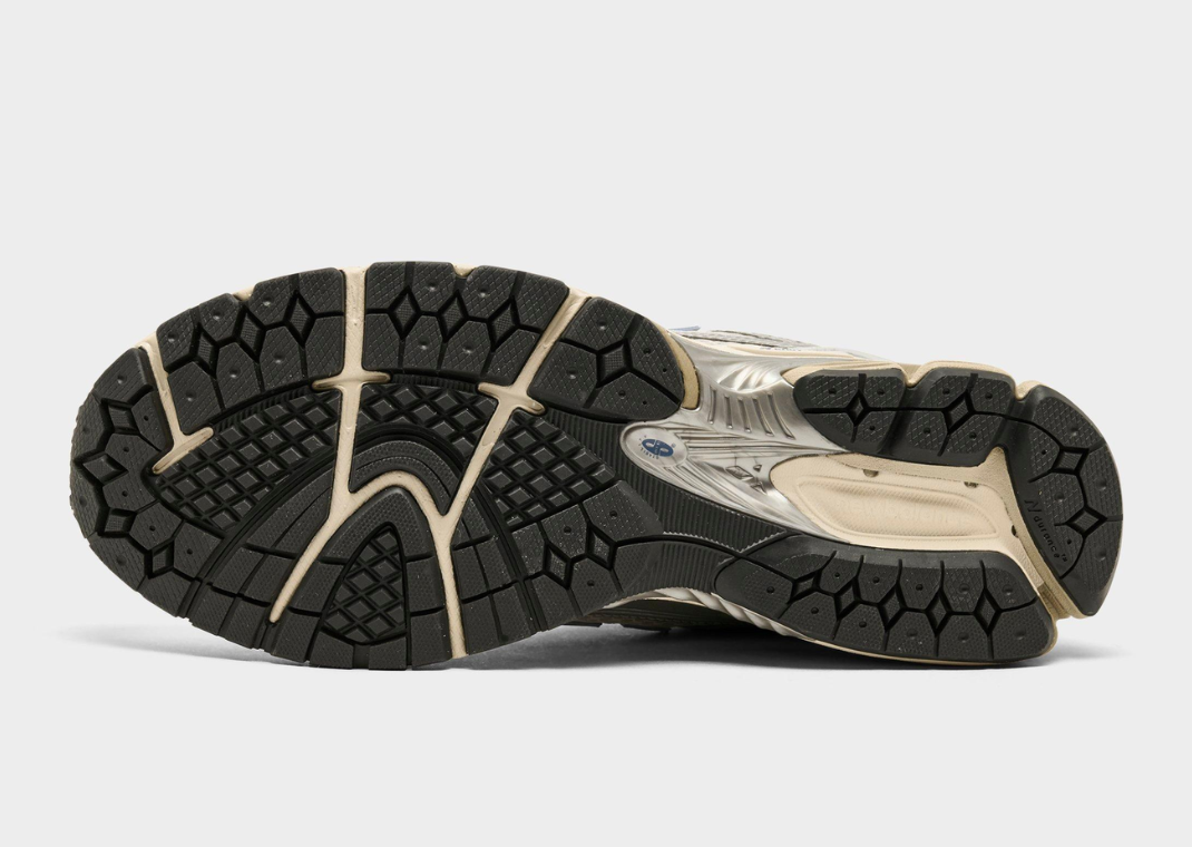 JD Sports Exclusive New Balance 1906R  - Bottom