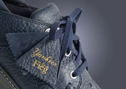 New York Yankees x Clarks 8th St by Ronnie Fieg Sunderland Navy - Tag